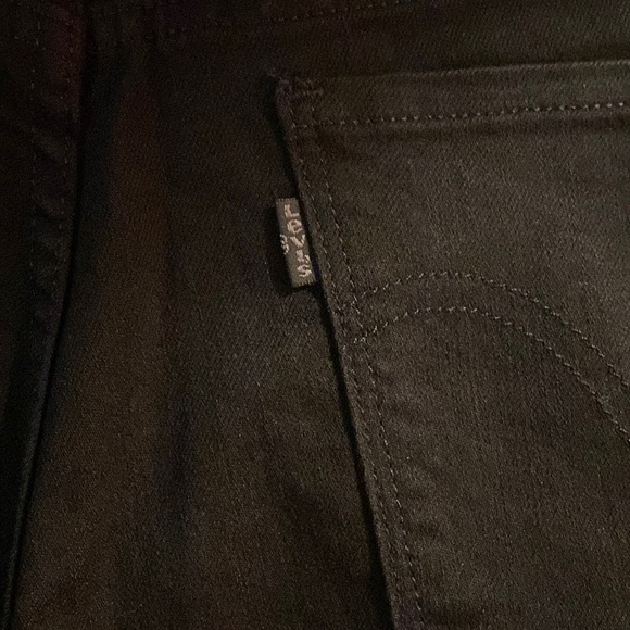 NWT Black Levi Jeans - Picture 4 of 4
